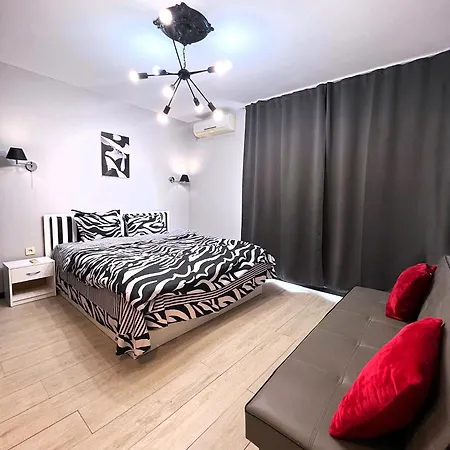 Highfashion 2-bedroom Duplex Neonicalux In Panoramicroofcomplex Balchik